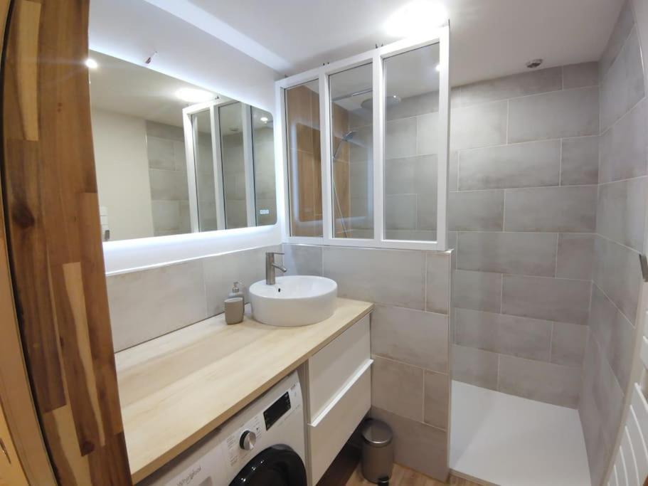 Appartement L'ecrin Connecte-axe Annecy-geneve-wifi-confort